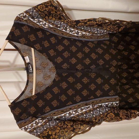 🌷Simply Emma dress - Picture 2 of 5